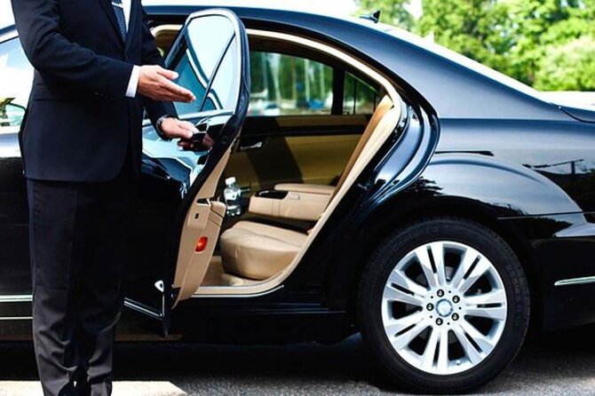 1 way Airport transfer - Leaving Mauritius airport without the taxi scramble