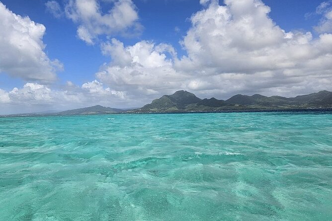 5 Islands Private Speedboat with Snorkeling Lunch and Drinks - Blue Bay Marine Park and the first swim