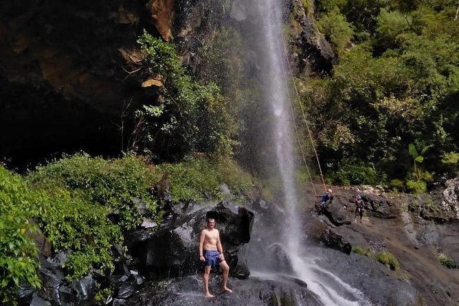 7 Cascades Half Day - Mauritian food along the route