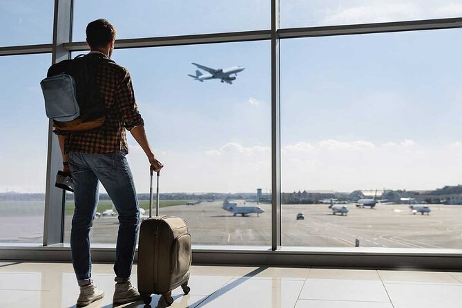 Airport & Hotel Transfers: Private with WIFI Facilities - A calm first hour in Mauritius