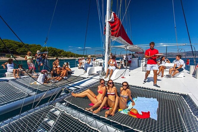 All inclusive SPEEDBOAT FULL DAY to ILE AUX CERF & GRSE WATERFALL - Trou d’Eau Douce and the morning departure