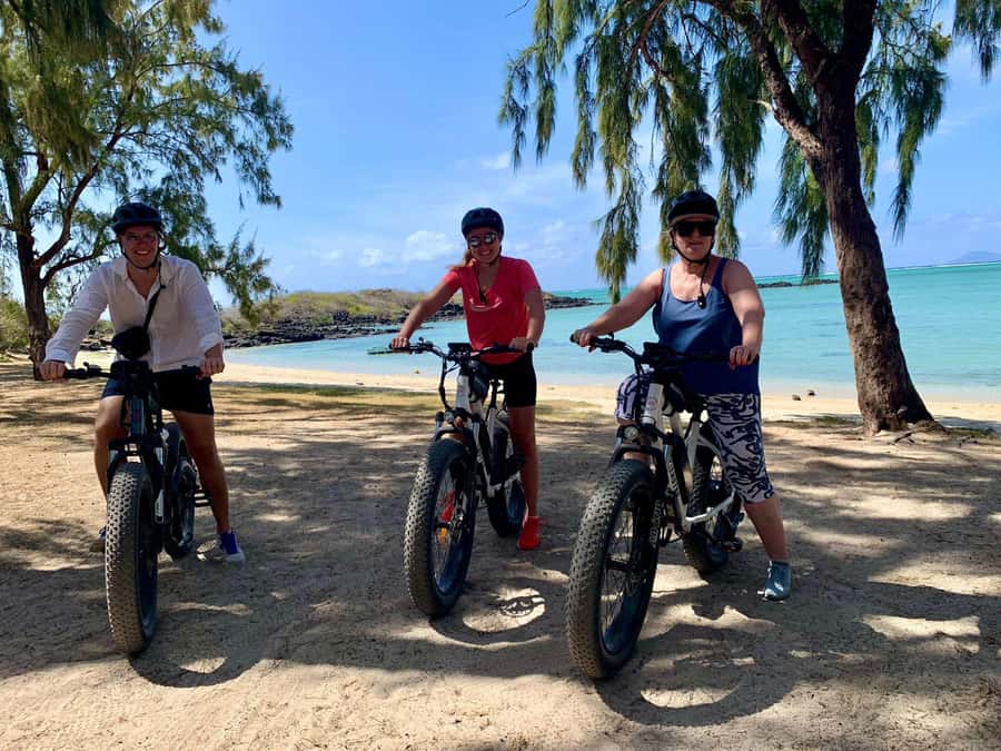Authentic North East Coast E-bike Guided Tour - Fishermen, markets, and village roads