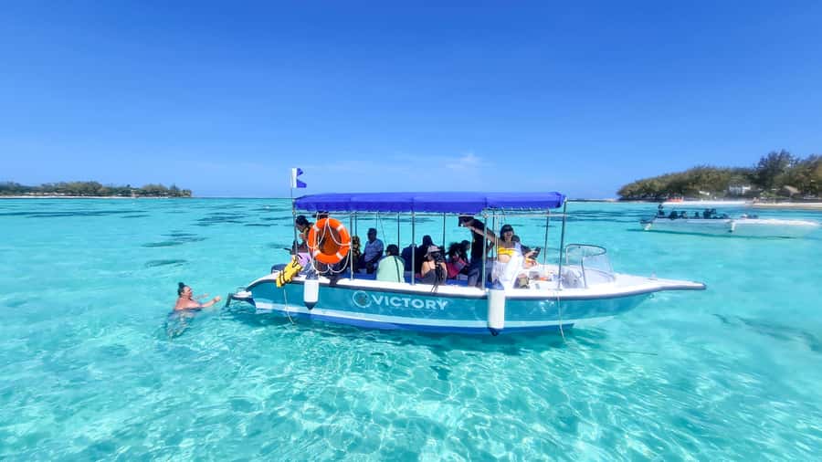 Blue Bay: Blue Bay Glass Bottom Boat Visit and Snorkeling - What the glass-bottom boat actually adds