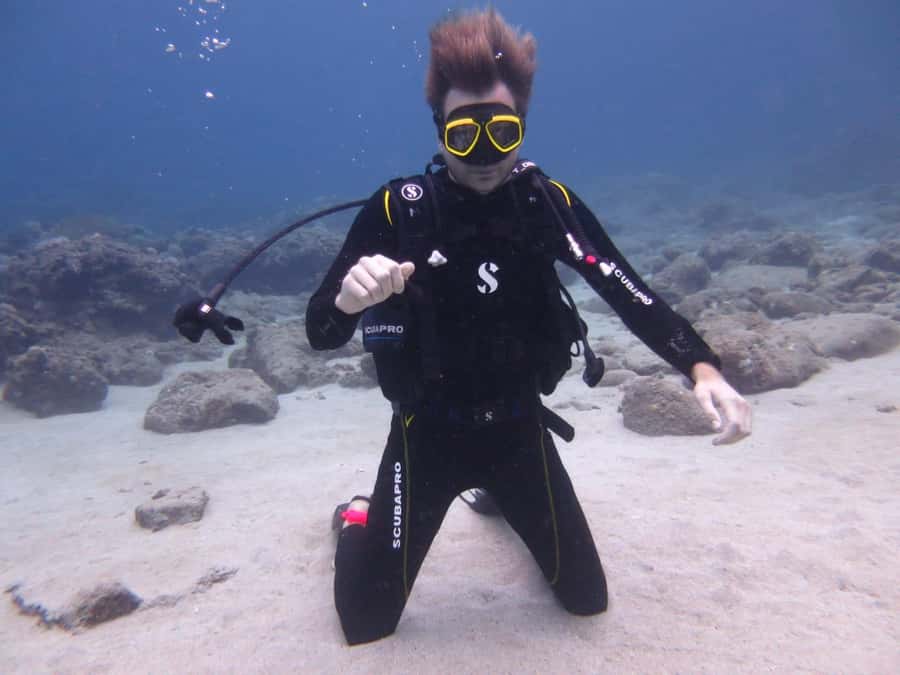 Blue Bay: LEARN TO DIVE TODAY with CORAL DIVING Team - Booking flexibility and practical limits