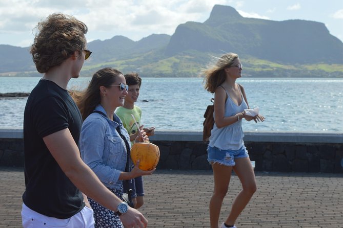 Catamaran, BBQ, Ile Gabriel , Ile Plate ,Coin de Mire - Grand Bassin and the Hindu culture of Mauritius