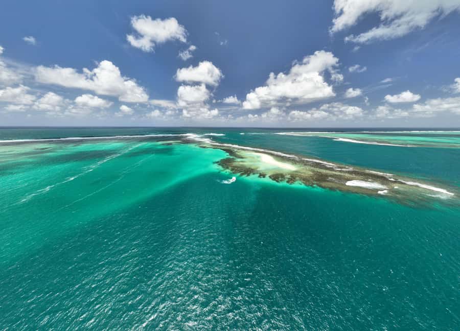 Catamaran Mauritius: South East 5 Islands Catamaran Cruises - Snorkeling at Eau Bleue