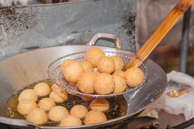 China Town & Port-Louis Mix Food Tour - Starting at Le Casino near Caudan Waterfront