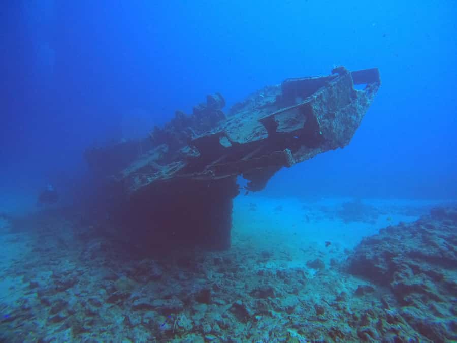 Discover Scuba Diving in the North of Mauritius - GoPro footage, if you want a souvenir