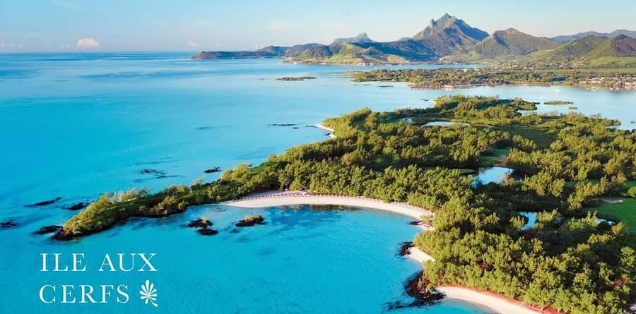 Exclusive Private Catamaran to Ile Aux Cerfs with Lunch - What the $1,001 price really buys