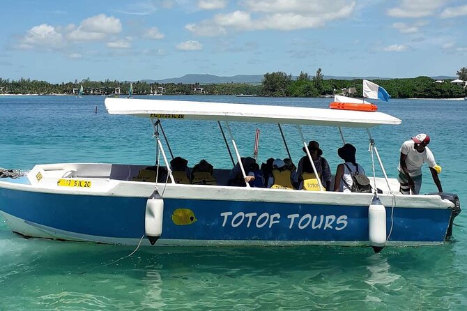 Exploring the Magnificent East of Mauritius: Full-day incl Blue Bay Marine Park - Lunch is part of the value