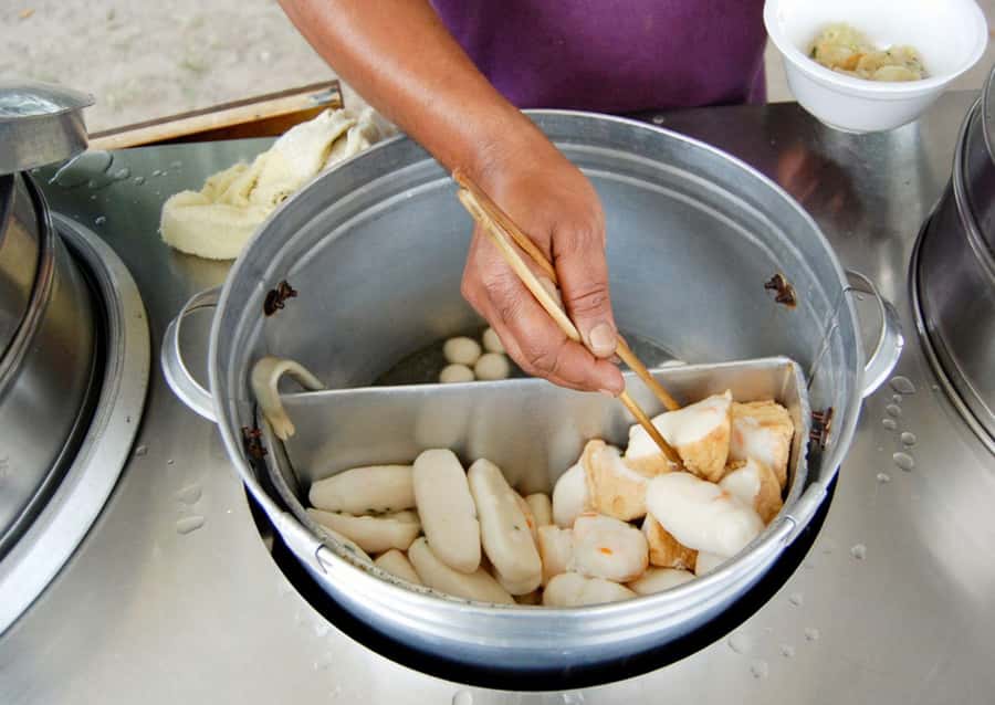 Flavors of Port Louis: Guided Food Tasting Tour with a Local - Timing, comfort, and practical preparation