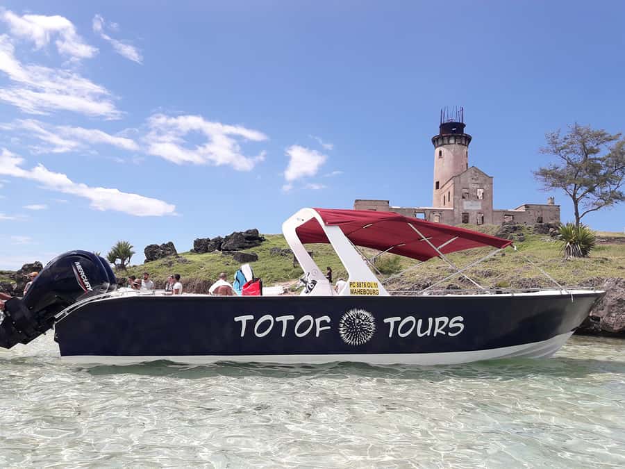 From Blue Bay: Ile aux Cerfs Speedboat Excursion with BBQ - Passing Point d’Esny and reaching Ile aux Phare