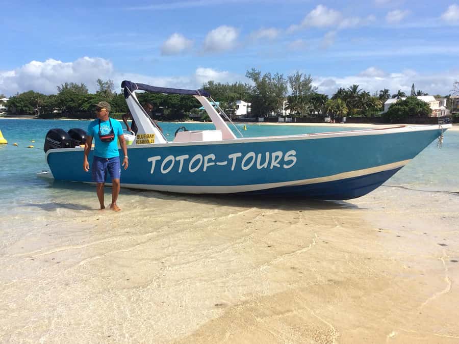 From Blue Bay: Ile aux Cerfs Speedboat Excursion with BBQ - Starting with Blue Bay Marine Park snorkeling