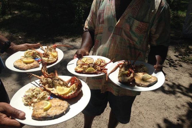 Full-Day At Ile Aux Cerf: Speed Boat, GRSE, Lunch On A Private Island & Transfer - Group size, language, and service quality