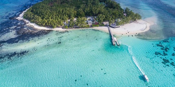 Full Day at Ile Des Deux Cocos - Snorkeling in the Blue Bay marine park