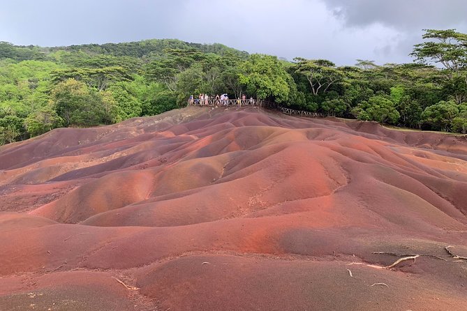 Full Day Private custom Tour with Drive-Guide in Mauritius - Lunch and unplanned stops