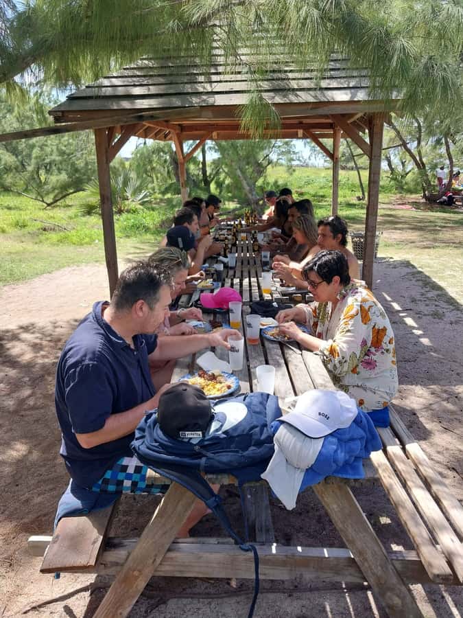 Grand Baie: Catamaran 3 Islands Cruise & Lunch on the Island - The crossing from Grand Baie