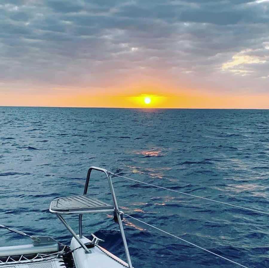 Grand Baie: Cocktail & Sunset Catamaran Cruise - Key points to know before you book