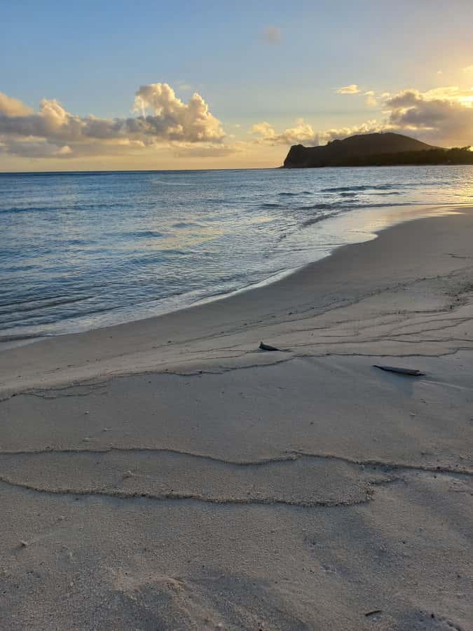 Grand Baie: Three Islands Private Boat Trip and Beach BBQ - A private day with attentive crew service