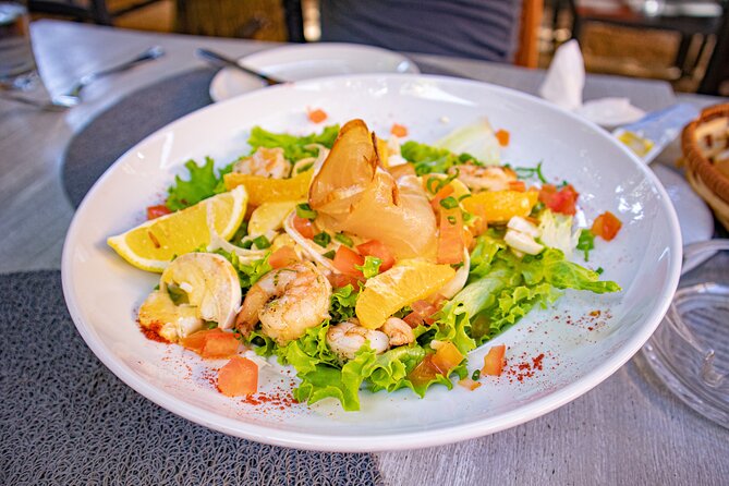 Grand Bay Food Tour - The Grand Baie Bazaar and a little shopping time