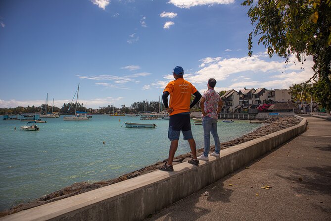 Grand Bay Food Tour - Grand Baie Public Beach: food with a sea view