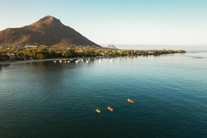 Guided Kayak 2-Hour Activity with Dolphins - Sunrise on Tamarin Bay