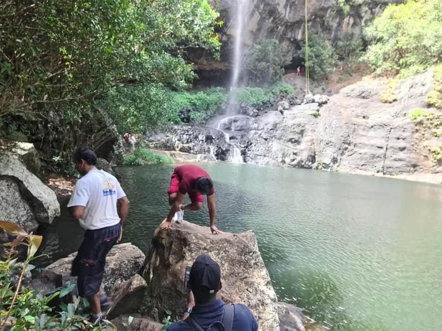 Henrietta: Hiking at the Tamarind Waterfalls - Following the river through tropical forest