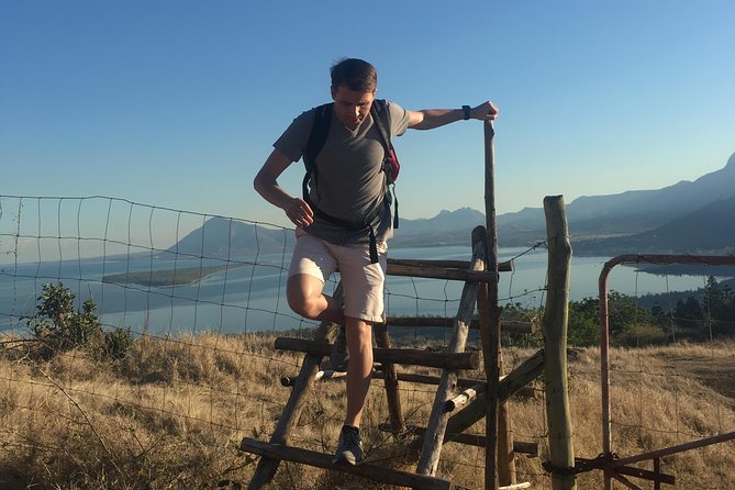 Hiking Le Morne Brabant - The upper rock section requires care