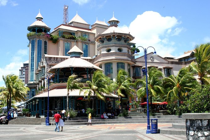 Historical Private Guided Tour, City-SugarWorld-Botanical Garden - Min.2 persons - Odysseo Oceanarium and Mauritius at sea