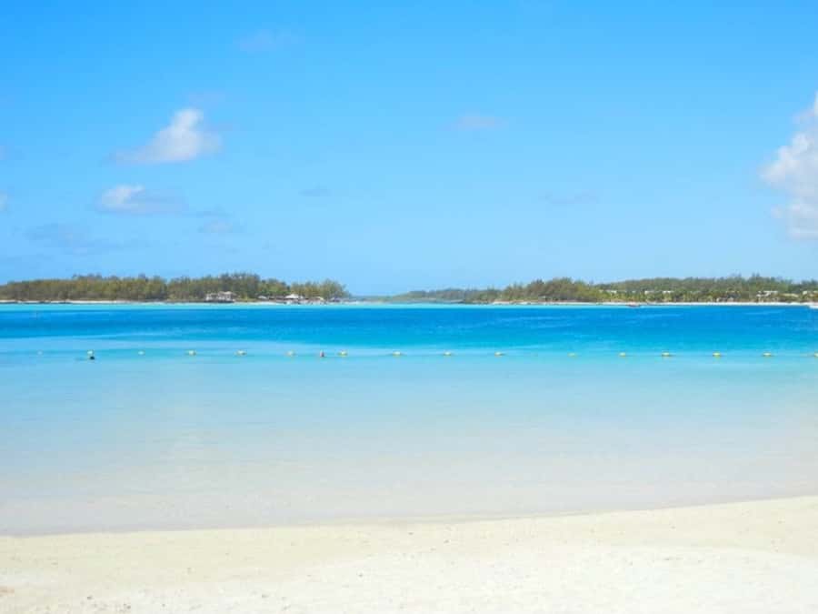 Ile aux Aigrettes Reserve & Blue Bay Glass Bottom Boat - Time at Blue Bay Beach