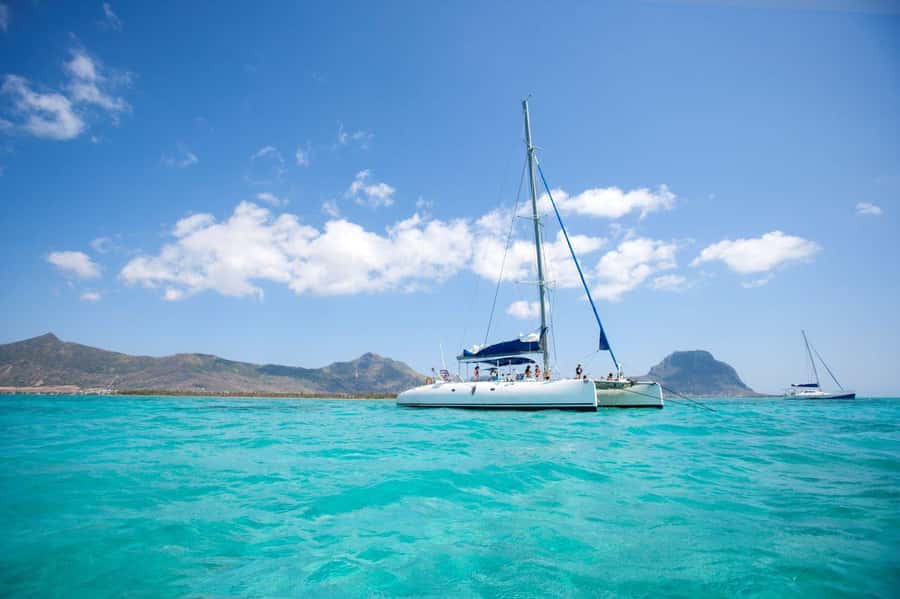 Ile Aux Cerfs Catamaran Cruise sailing from Mahebourg - Who will enjoy this seven-hour outing