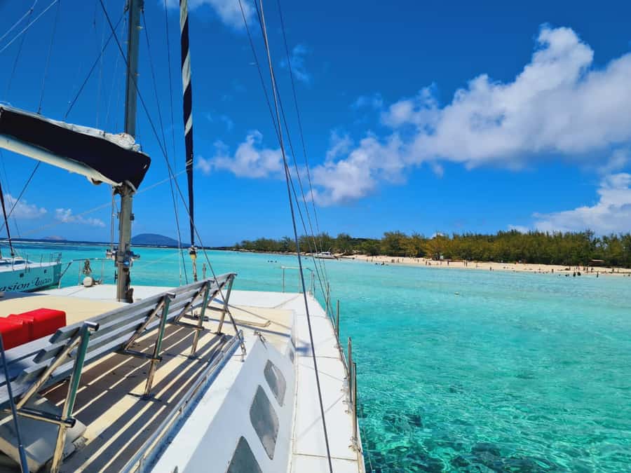 Ilot Gabriel: Catamaran Cruise & BBQ Lunch - What the $69 price really buys you