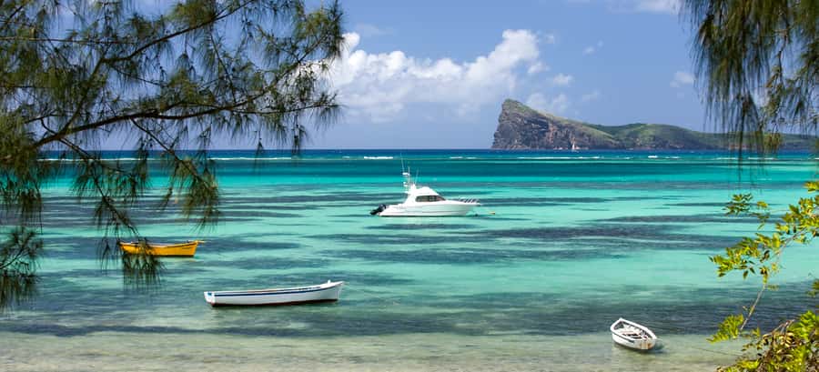 Ilot Gabriel: Catamaran Cruise & BBQ Lunch - Who will enjoy this catamaran day?