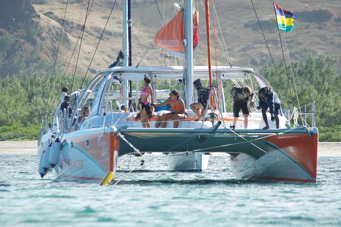 Ilot Gabriel Catamaran Cruise in Mauritius - The crew can shape the whole experience