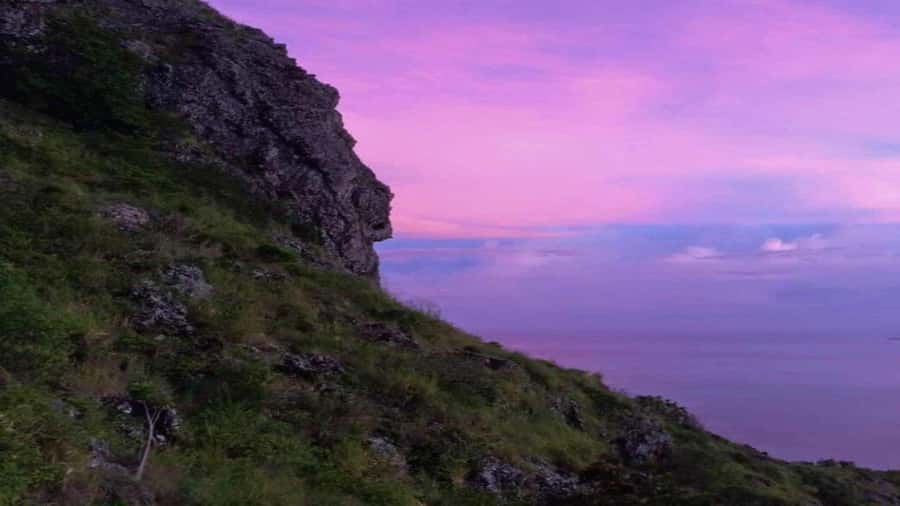 Le Morne Brabant Sunrise Hike - Should you book the Le Morne Brabant sunrise hike?