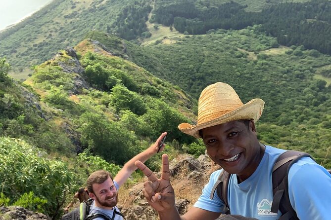 Le Morne Mountain: Guided Hike With Our Professional Local Guides - Local guides, encouragement, and the human side of the hike