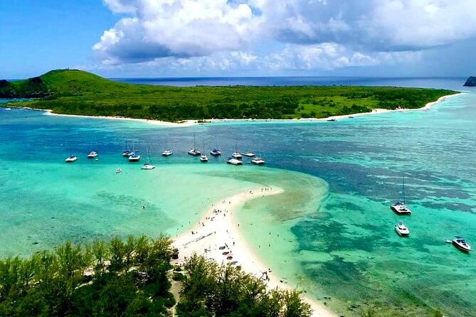 Mauritius 5-Day Private Excursion and Cruise - Grand Bassin, Chamarel Waterfall, and the 7 Coloured Earth