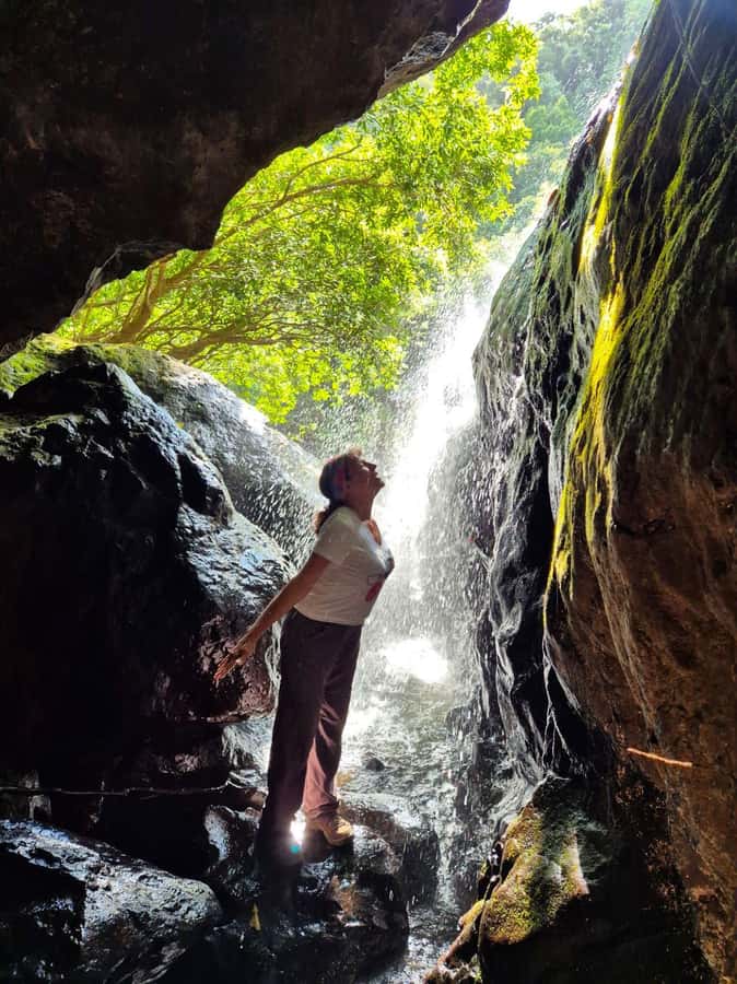 Mauritius-7 waterfalls short loop - Photos without handing your phone to a stranger