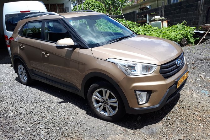 Mauritius Airport Transfer to Island Hotels by SUV Car - Leaving Mauritius Airport with a private welcome