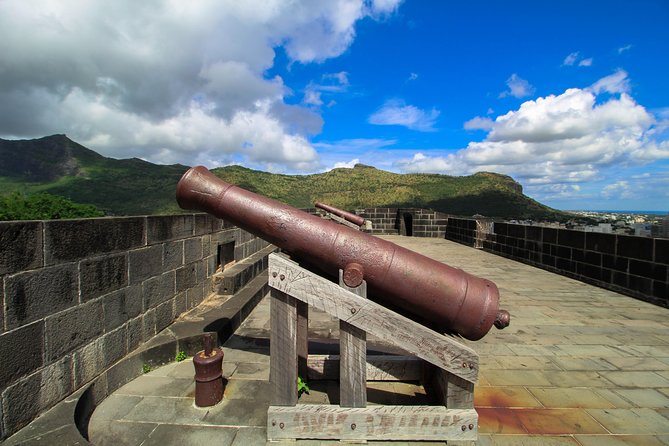 Mauritius City Tour, ALL INCLUSIVE Day Trip, Private SUV Car with Guide - Aapravasi Ghat and the story of immigration