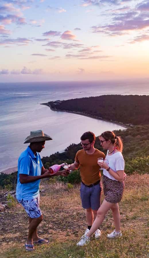Mauritius: Exclusive Le Morne Sunset Hike & Aperitivo - Sunset, snacks, and the special-occasion factor