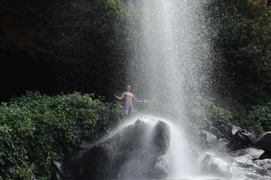Mauritius: Exploring the Tamarind Falls with a Guide - Who will get the most from Tamarind Falls?