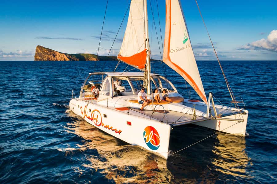 Mauritius: Full-Day Catamaran Cruise to the Northern Isles - The first crossing: beautiful, but sometimes bumpy