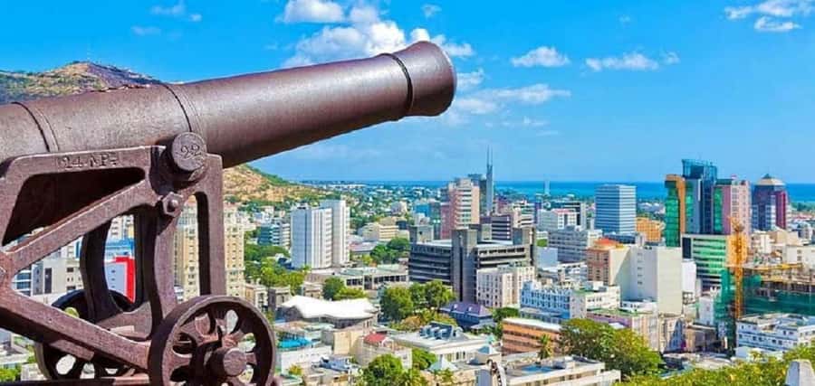 Mauritius: Full Day Tour of the North with Hotel Transfer - Fort Adelaide and the view over Port Louis