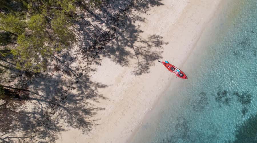 Mauritius: Guided Kayak tour to Benitiers Island - Morning or afternoon?