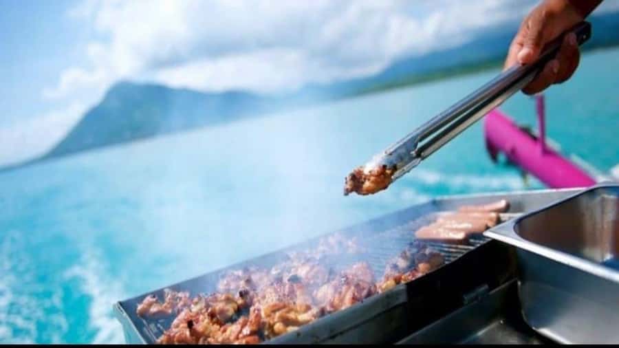 Mauritius: Ile Aux Cerfs catamaran cruise Lunch with BBQ - Mauritian Sega on the return trip