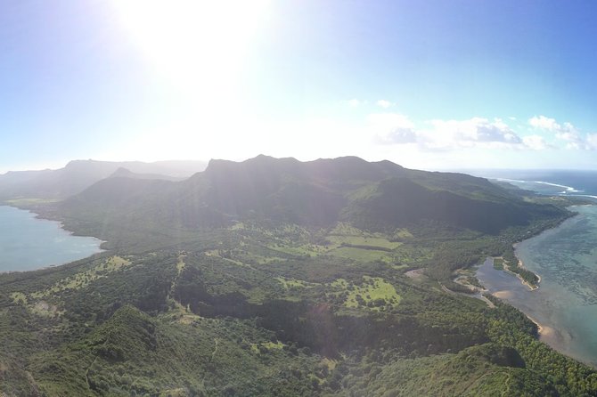 Mauritius Le Morne Hiking including transfer - A guide who adds meaning to the views