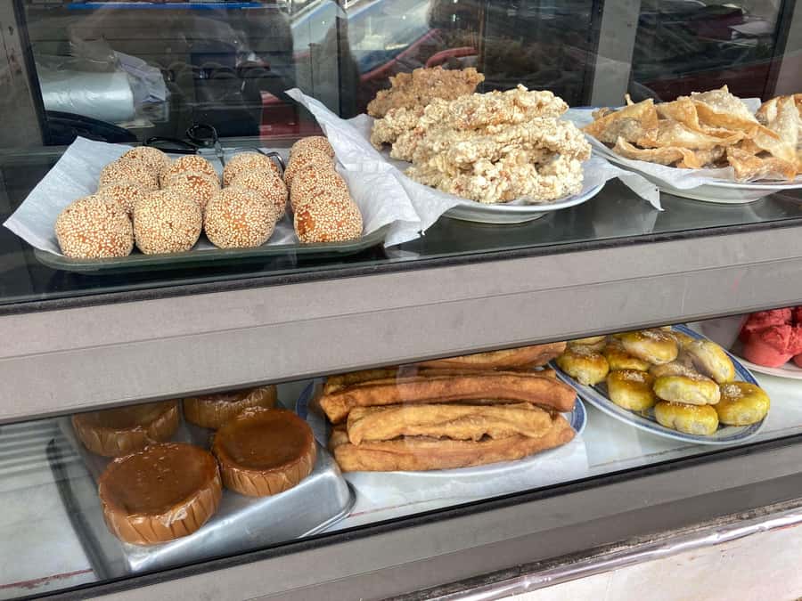 Mauritius: Port Louis / China Town Food & Culture Tour - Reading Port Louis through the Central Market