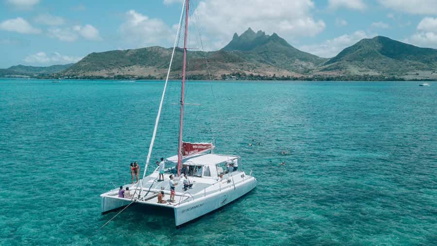 Mauritius: Private Catamaran Tour to île aux Cerfs - Cruising from Chez Tino toward Mauritius’ east coast