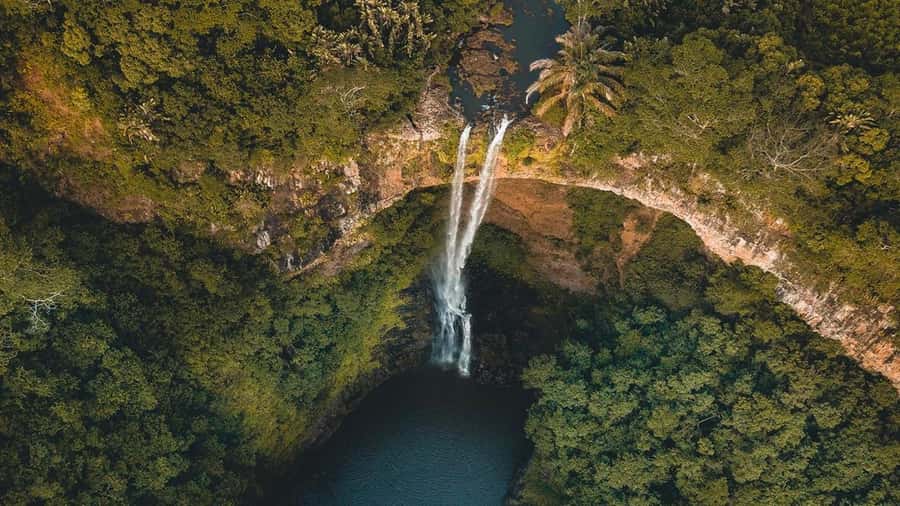 Mauritius: Private Full-Day South Mauritius Tour - Grand Bassin, or Ganga Talao